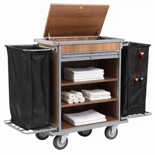 1450 L Szobalánykocsi tetővel