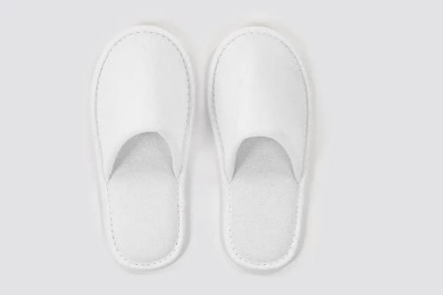 C-Paris, geschlossene Zehen, Größe 28,2 cm | Hotelslipper