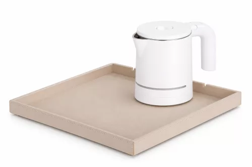 Bentley Fuji Tablett (Natur) + Halo Wasserkocher, 0,6 l (weiß) – Set