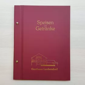   Klasszikus csavaros étlaptartó bordó műbőr, logónyomással, 5 darab fóliával, A4 méret