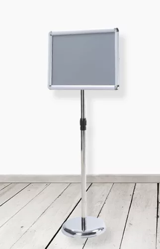 A3 megállító tábla, ezüst, króm sarokkal