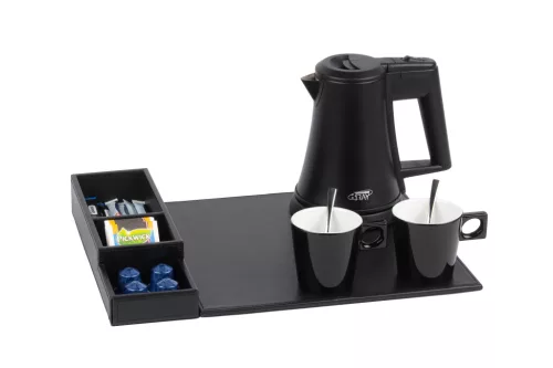 Snap tálca 0,5L-es fekete vízforralóval és 2 fekete csészével