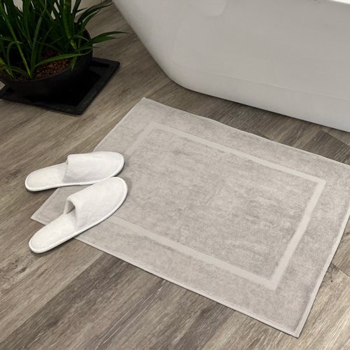 Kényelmes fürdőszobaszőnyeg Ezüstszürke 50x80, 700 g